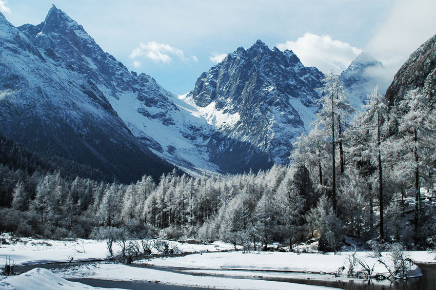 畢棚溝雪景。畢棚溝景區(qū)供圖