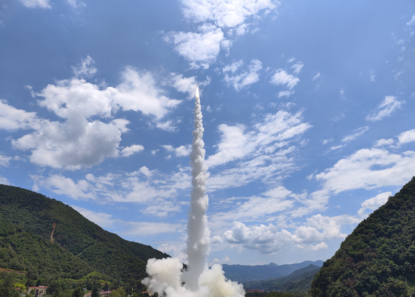 發射現場。西昌衛星發射中心供圖