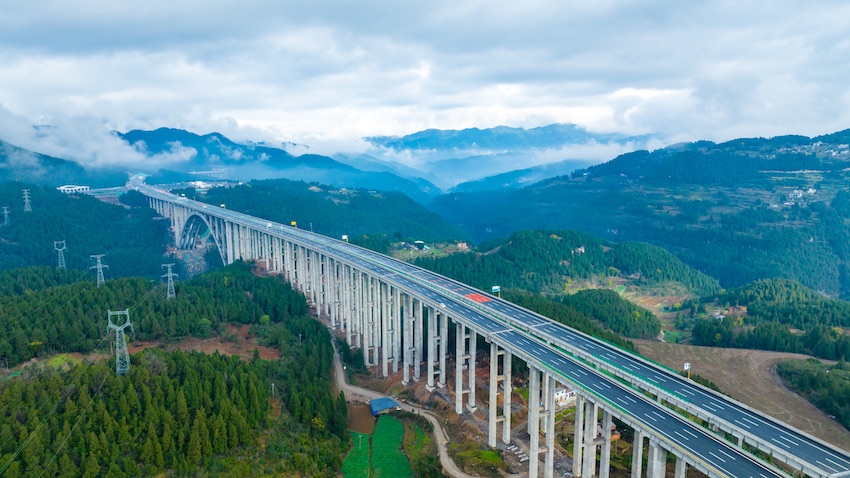 古金高速水落河特大橋。蜀道集團(tuán)供圖