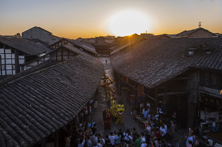 俯瞰羅城古鎮(zhèn)。犍為縣融媒體中心供圖